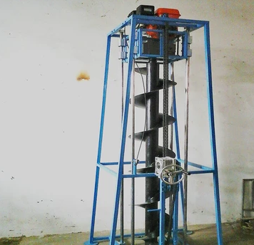 本廠生產挖坑機，地鉆挖坑機，種植機，汽油機種植機